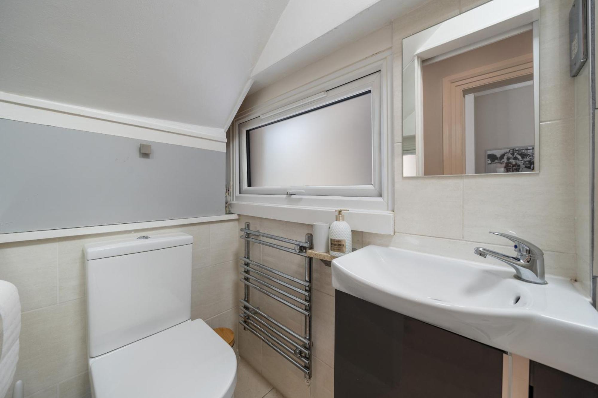 Modern Studio Apartment Londen Buitenkant foto